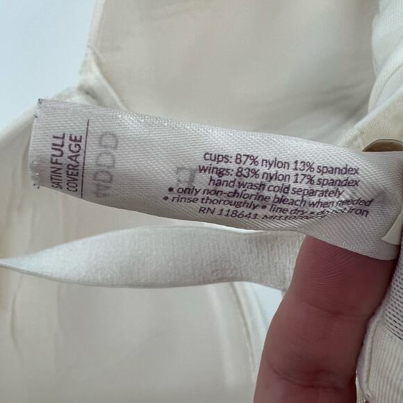 Cacique Lane Bryant plus size satin full coverage bra underwire size 44DDD - Picture 7 of 7